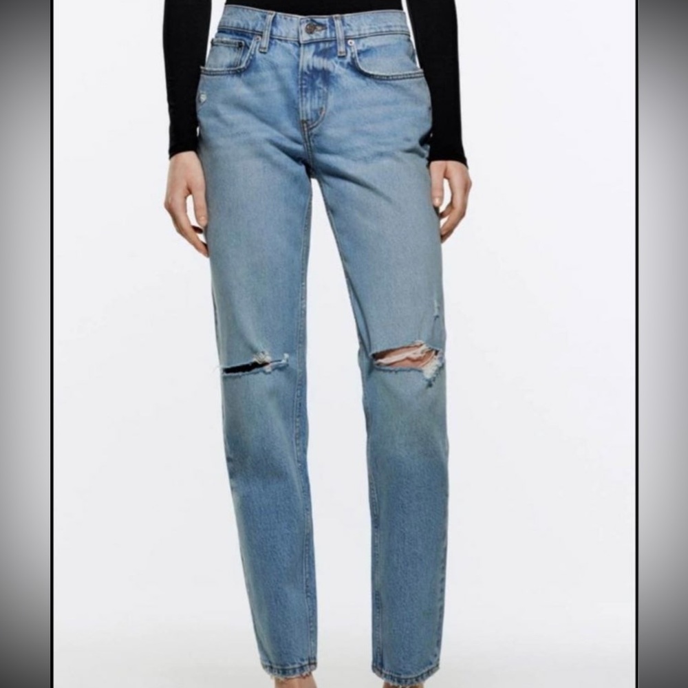 NWT ZARA JEANS - Distressed Cigarette Fit
